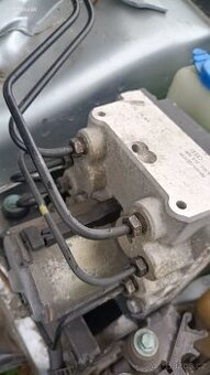Kostka ABS Audi A4 B5