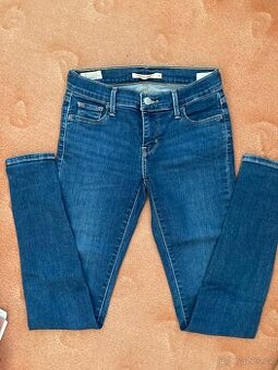 Skinny Levis vel 26