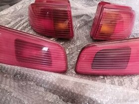 Mazda 2 DY zadní červená světla
