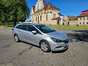 Opel Astra K Combi 1.majitel, koupeno v ČR