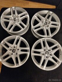 TOYOTA ORIGINAL ALU DISKY 6,5J x 17 ET45