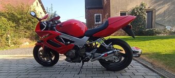 Honda VTR 1000F