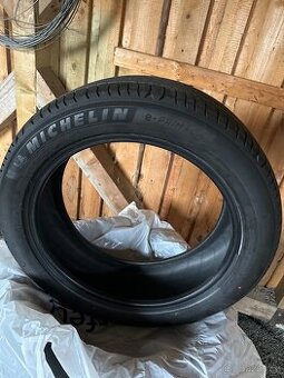 Letní pneu MICHELIN E-PRIMACY 205/55 R19, 97V