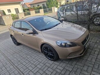Volvo V40, 1,6 D2