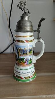 Pekný vojenský korbel