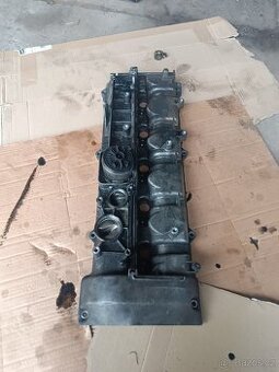 Víko ventilů jeep 2.7 crd