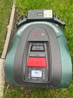Roboticka kosacka Bosch Indego S+ 500
