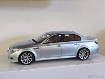 BMW E60 M5 1:18 Ottomobile