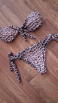 Dvoudílné rychleschnoucí plavky Butik