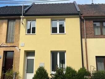 Pronájem rodinného domu 3+1 se zahradou v Hodoníně, RD 3+1 k