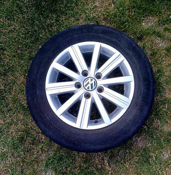 Prodám ALU disky VW 6,5Jx15H2 + pneu Continental 195/65/R15
