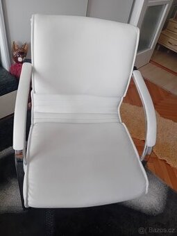 Koženkové kresla
