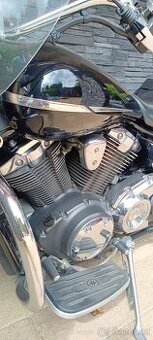 Yamaha xvs 1300A midnight star