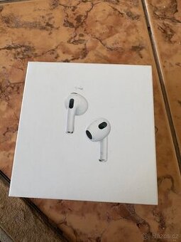 AirPods 3. Generace
