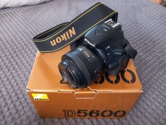Nikon D5600 + objektivy