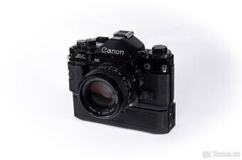 Canon A-1 a Canon FD 50mm f/1.4 Power Winder