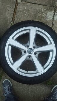 Tesla model 3 zimní sada