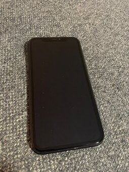 Prodám iPhone 11 , 64gb BLACK