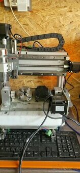 Prodám 5ti osou cnc frézu