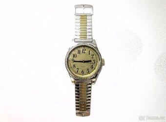 Hodiny retro styl 80 - 90"