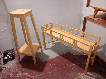 Secesní stolky na květiny,cca 100 let staré