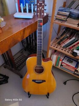 YAMAHA  FGC-TA