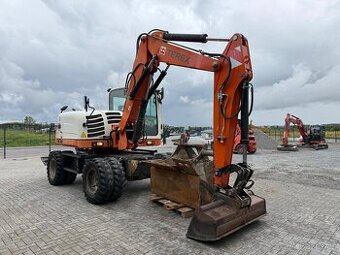 Kolový otočný bagr TEREX TW 110
