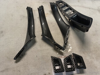 madlo rukojeť pro BMW F10 a F11 - Carbon style