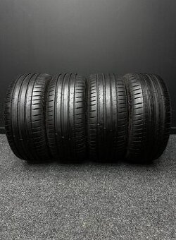 Sada pneu Michelin 225/40/18 92Y