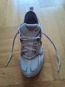 Tenisky Nike dámské