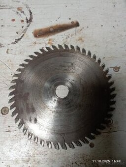 Pilové kotouče na dřevo