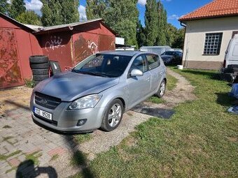 Náhradní díly Kia ceed