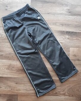 Nové dívčí tepláky DOMYOS vel.128