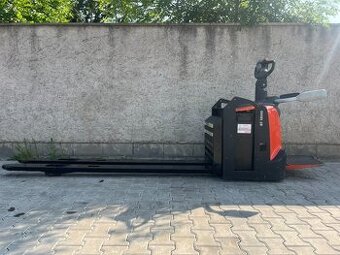 53. Elektrický paleťák ručně vedený TOYOTA LPE 250