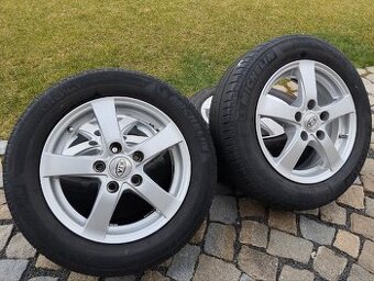 ALU 5x114,3 r15x6j ET 40, 185/65/15 Michelin letní
