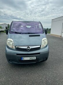 Opel Vivaro LONG 9 míst - 1