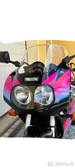 Suzuki gsxr 750 r.v92