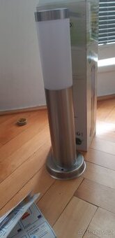 Prodám zahradní světlo 220w