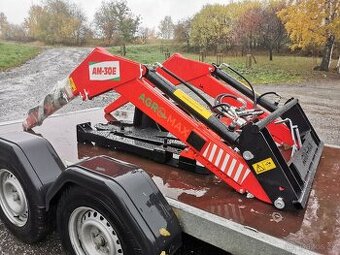 MONTÁŽ ČELNÍHO NAKLADAČE NA TRAKTORY ZETOR
