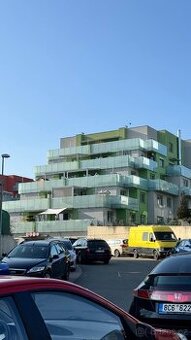 Moderní byt 2+kk s balkonem v Praze 5 – Stodůlky