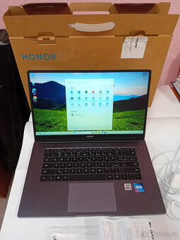 Honor Magicbook X15 - Intel Core i3, RAM 8GB, SSD 256GB