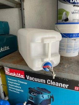 Kanystr na vodu s kohoutkem 30l - 1