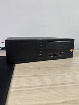 PC | Ryzen 3 2200G, 8GB, 256GB SSD