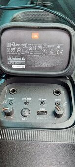 JBL 320