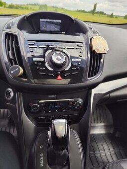 Ford Kuga,2.0TDCI 4×4.1 majitel,v ,čr,.