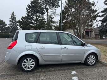 Prodam osobní automobil Renault scénic kombik.