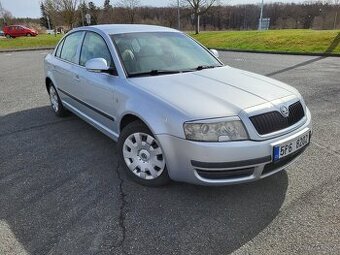 Škoda Superb 1