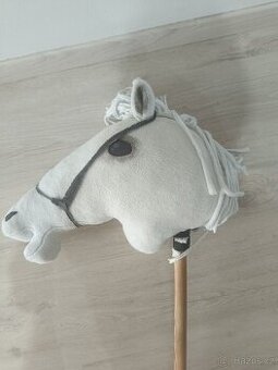 Hobby horse bily - 1