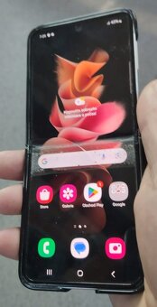 Samsung Z Flip 3 5G 128gb + Apple Irpods 2 + hodinky + 4OOGB
