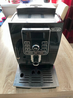 Kávovar Delonghi ECAM